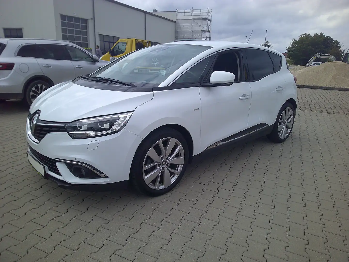 Renault Scenic BOSE Edition Weiß - 1