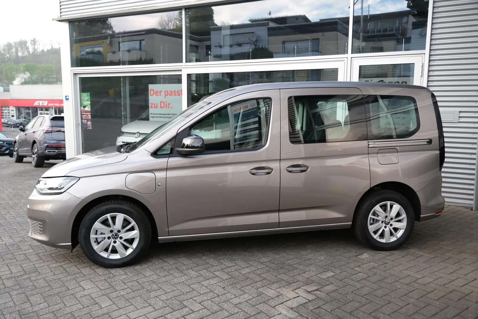 Volkswagen Caddy eHybrid Life Anhängerkupplung App-Connect Winte... Beige - 2