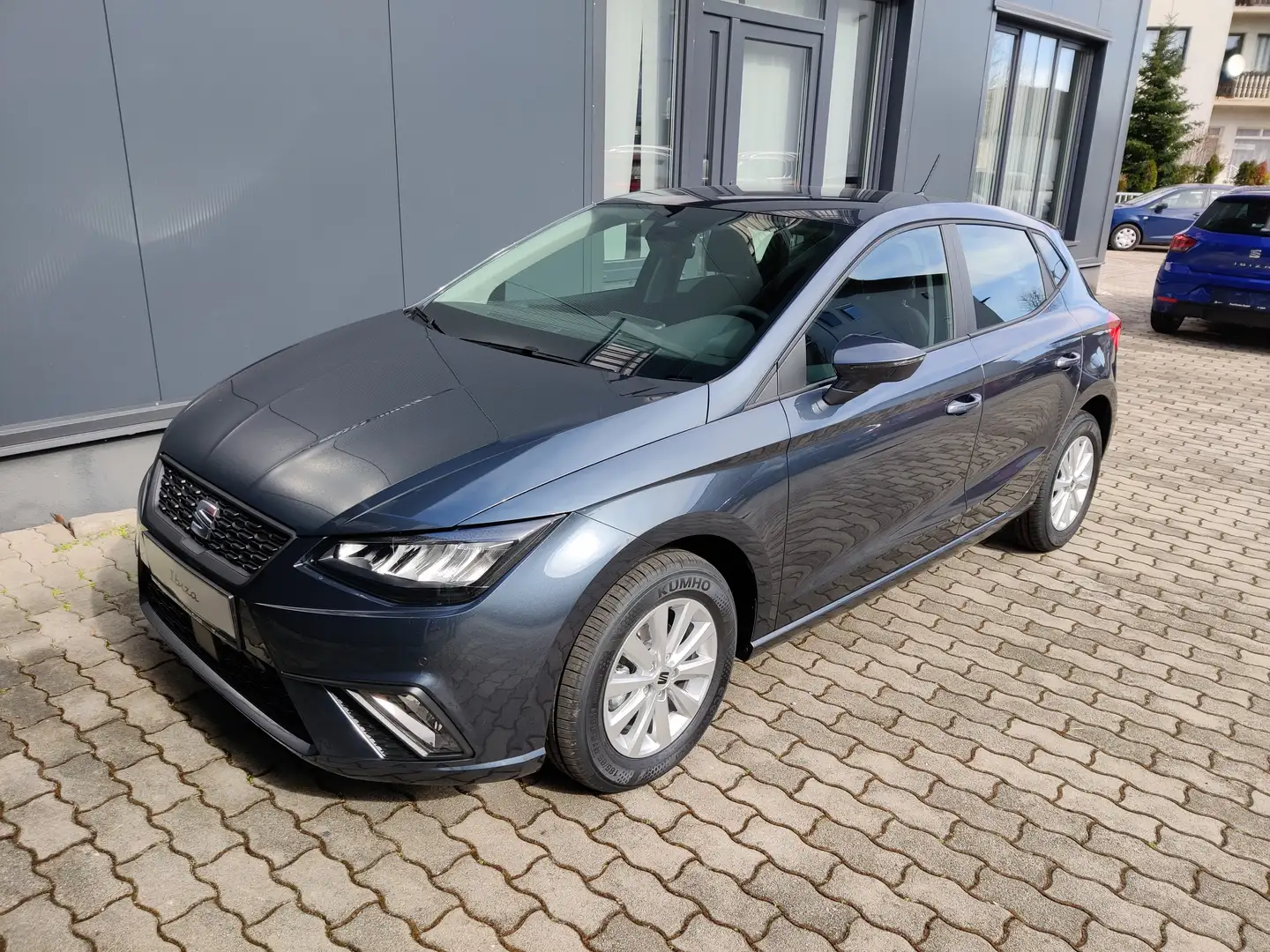 SEAT Ibiza 1,0 EcoTSI Style Grau - 1