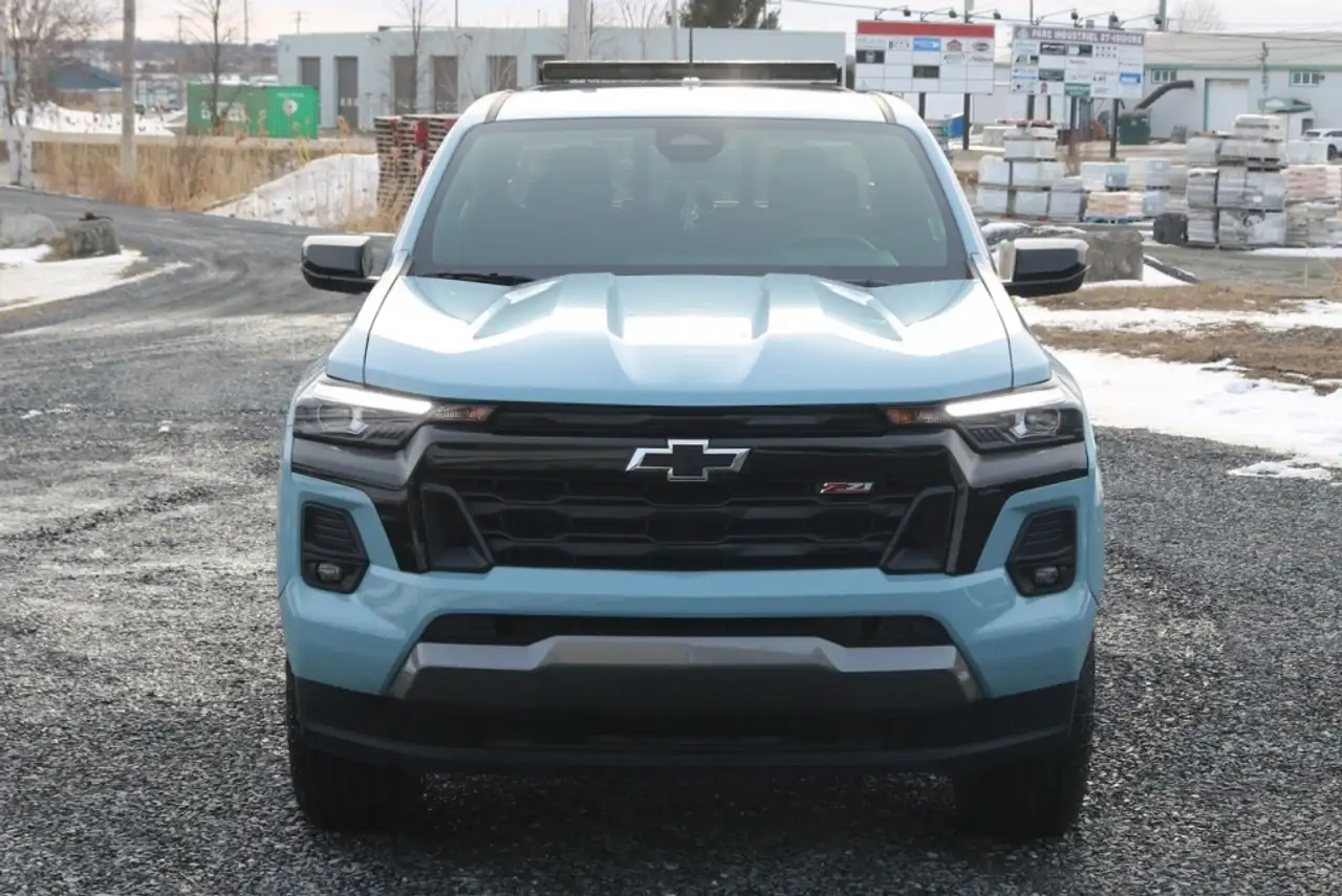 Chevrolet Colorado снимка Chevrolet Colorado