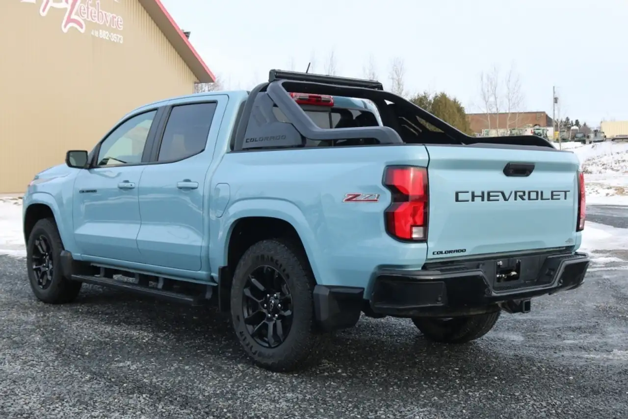 Chevrolet Colorado снимка Chevrolet Colorado