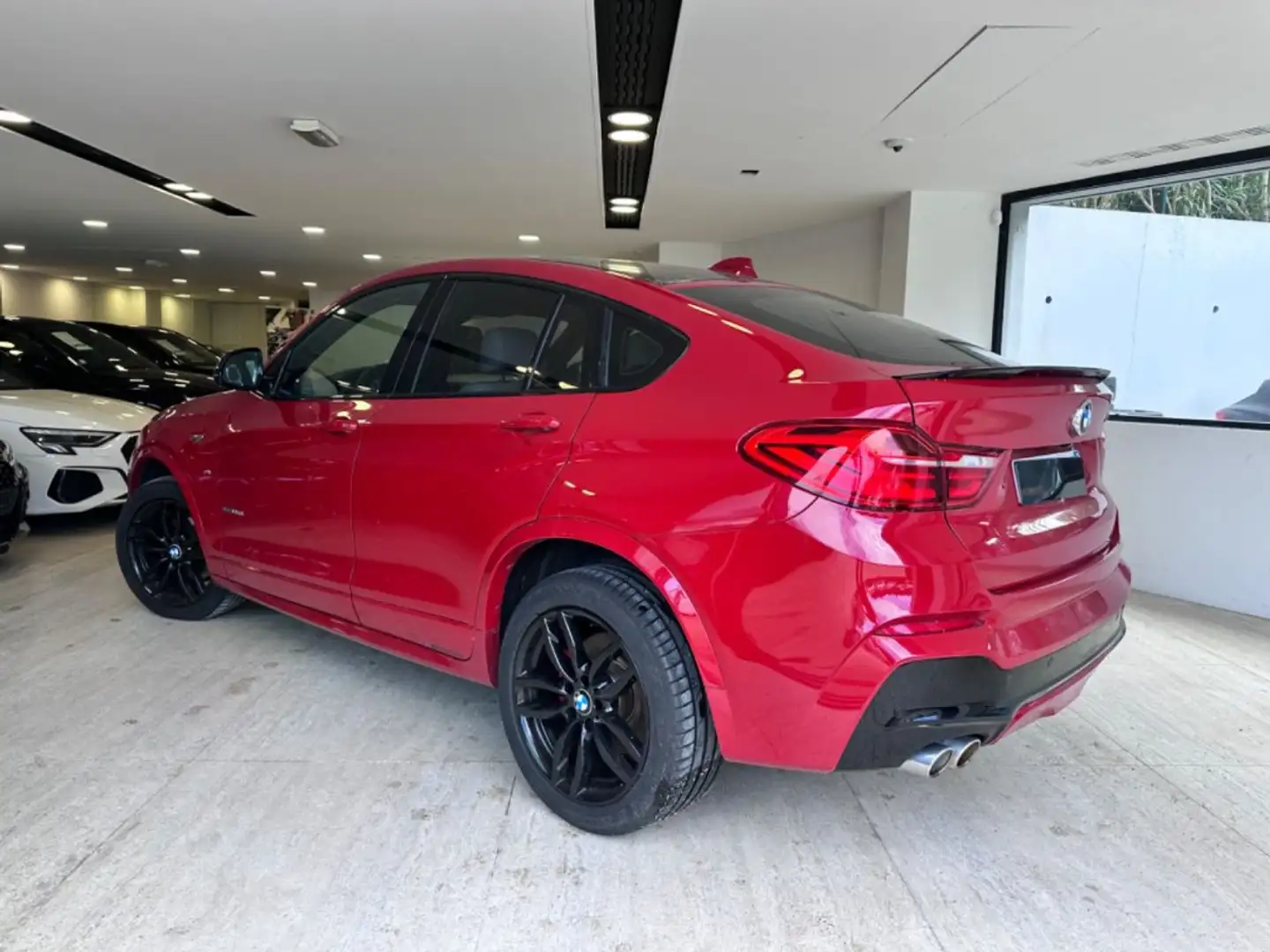 BMW X4 35d xDrive 3.0 d 24V 313 cv Boîte auto Kırmızı - 2