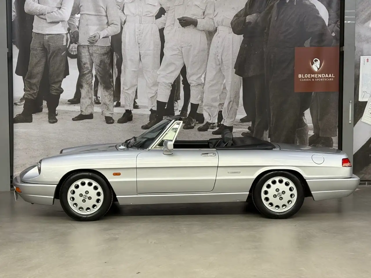 Alfa Romeo Spider 2.0, foto 2