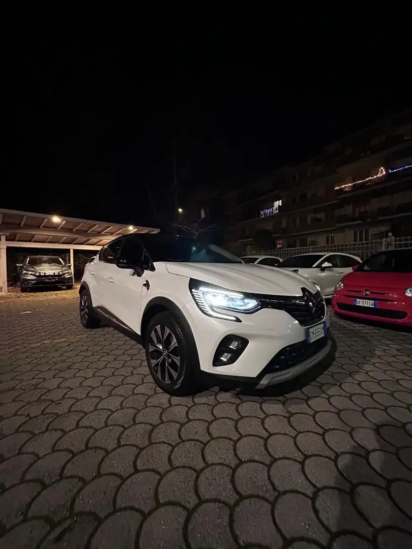 Renault Captur Captur Full Hybrid E-Tech 145 CV Techno Bianco - 1