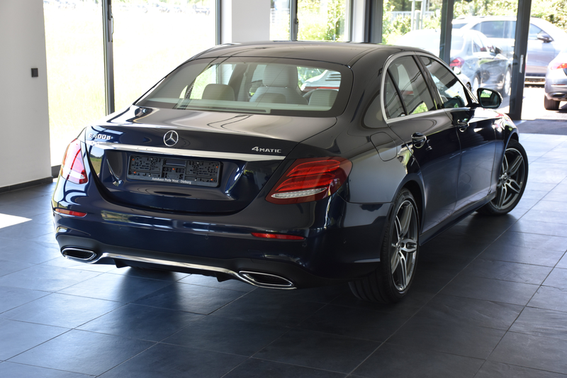 Mercedes-Benz E 400 E 400 d 4Matic 9G AMG LINE"WIDESCREEN"360CAM"AHK" — photo 4