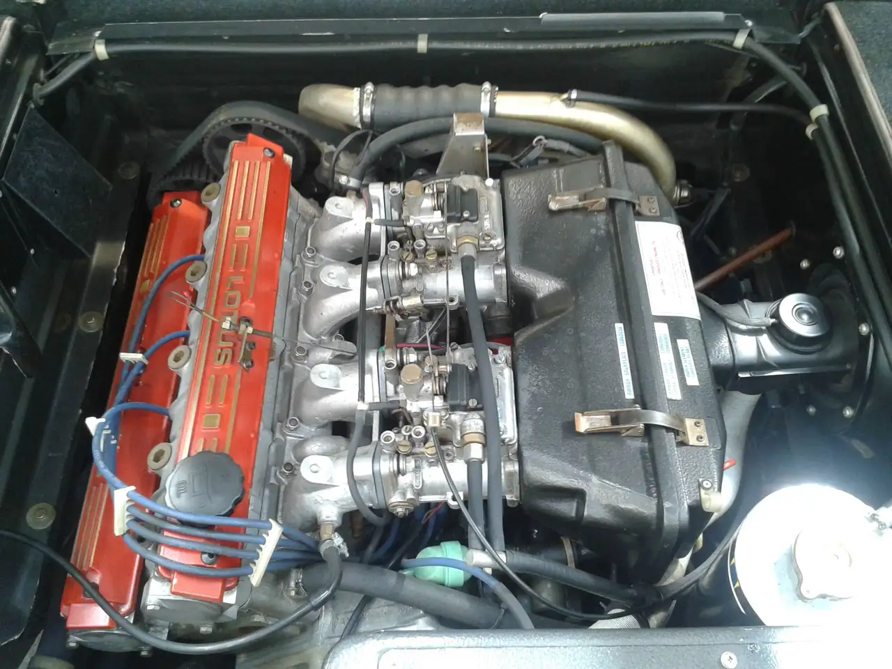 Lotus Esprit S3 X180 2.2 N/A (290 esemplari), foto 6