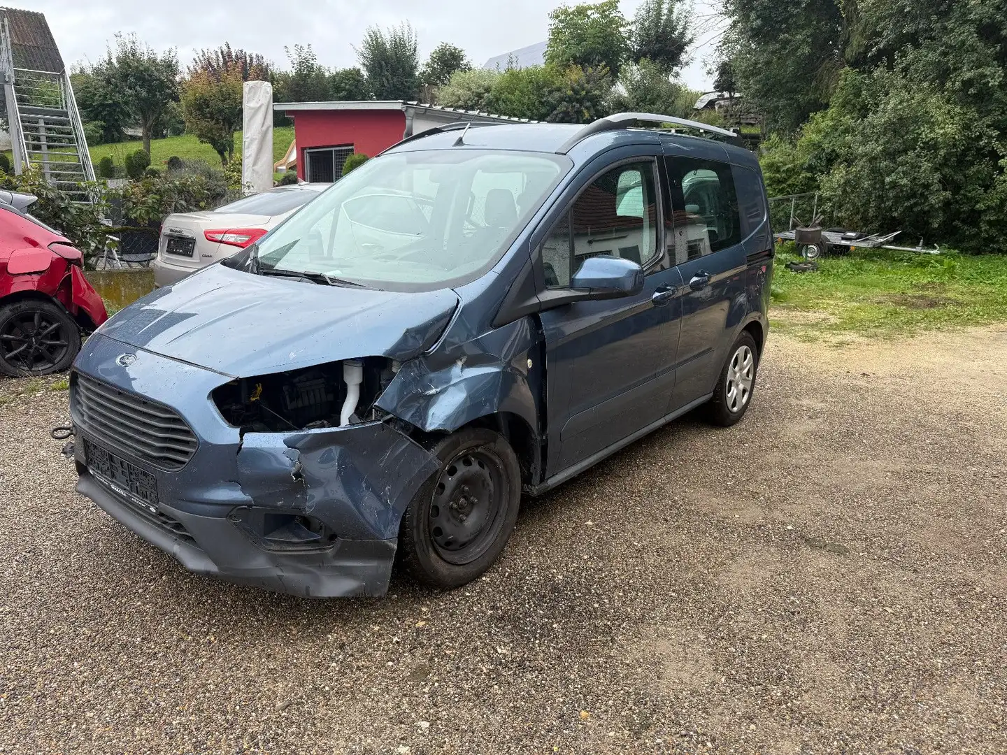 Ford Transit Courier Trend, 5 Sitzer 1.0 Blau - 1