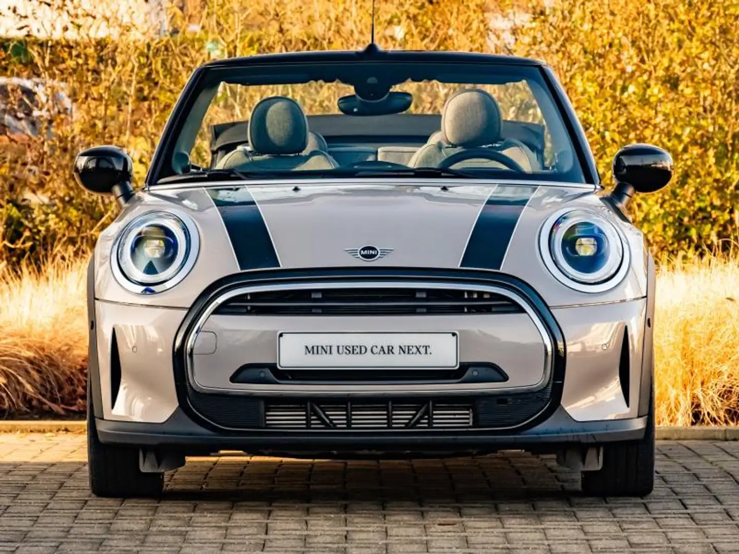 MINI Cooper Cabrio Classic Silber - 2