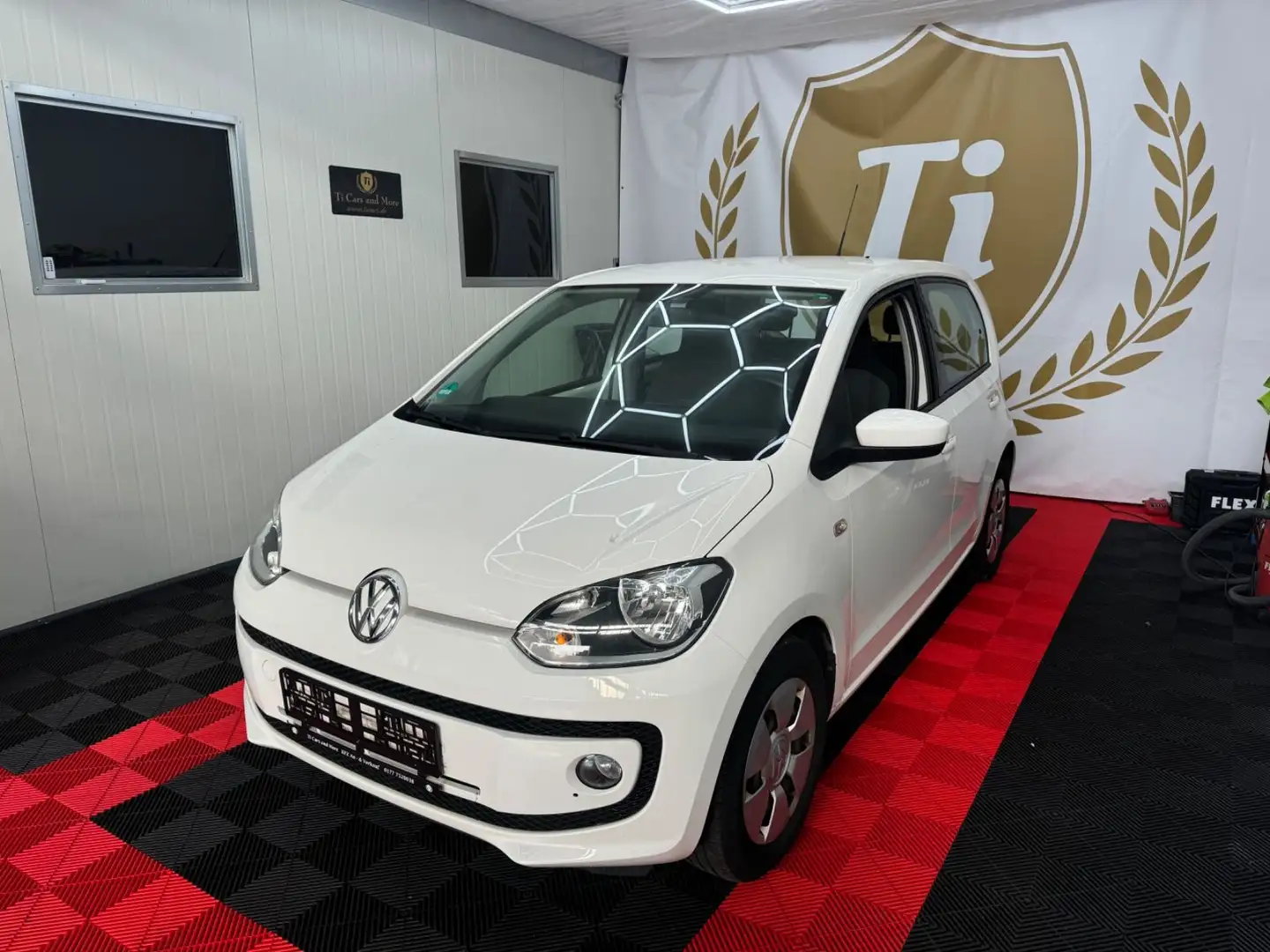 Volkswagen up! *up!*move*up!*BMT*eco*ERDGAS*Mwst*STZGH*KLIMA* Beyaz - 1