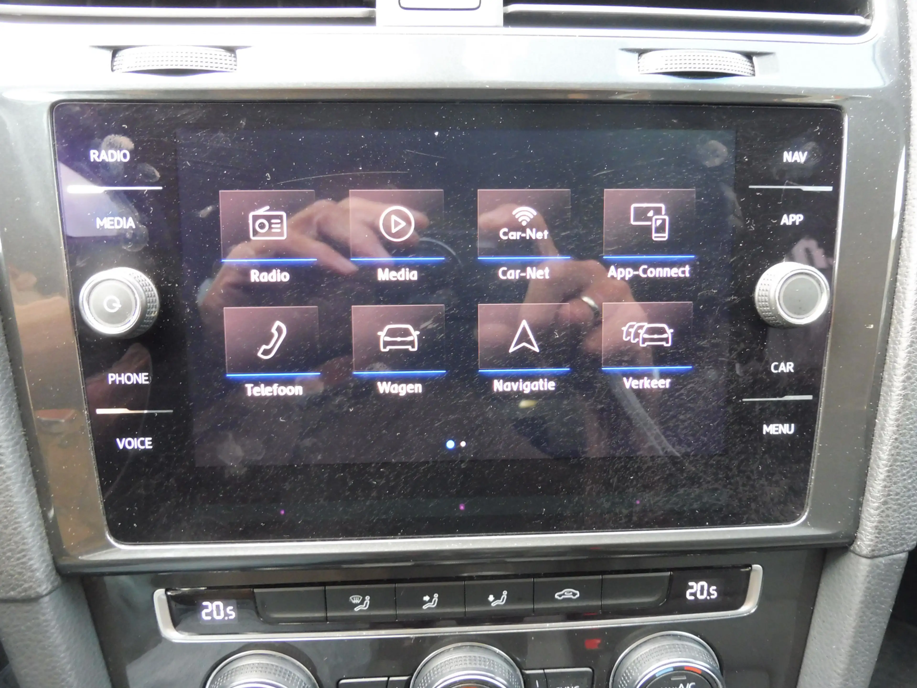 Volkswagen Golf 1.0 TSI Comfortline Trekhaak | Adap cruise | LMV 1 — photo 9