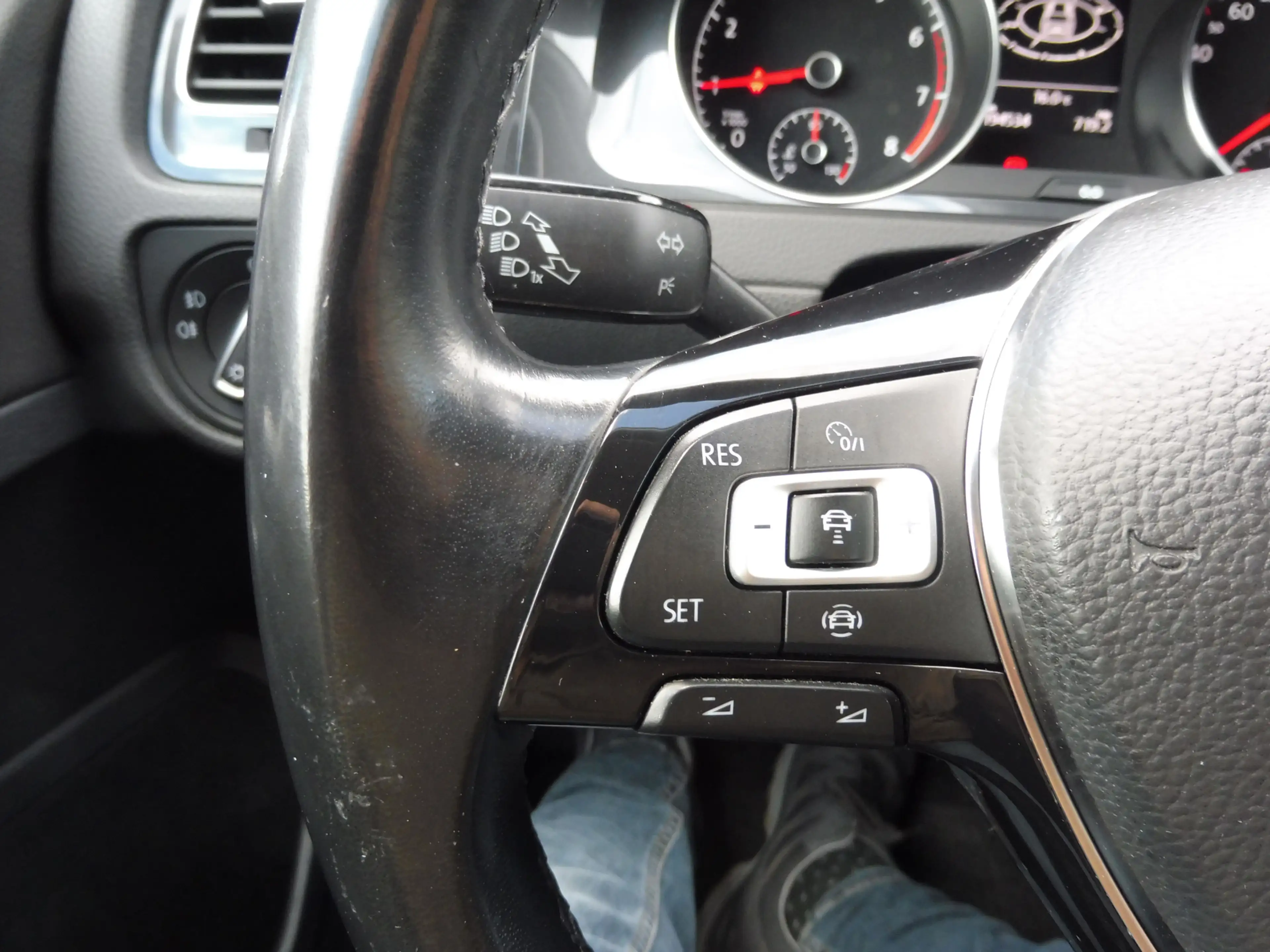 Volkswagen Golf 1.0 TSI Comfortline Trekhaak | Adap cruise | LMV 1 — photo 15