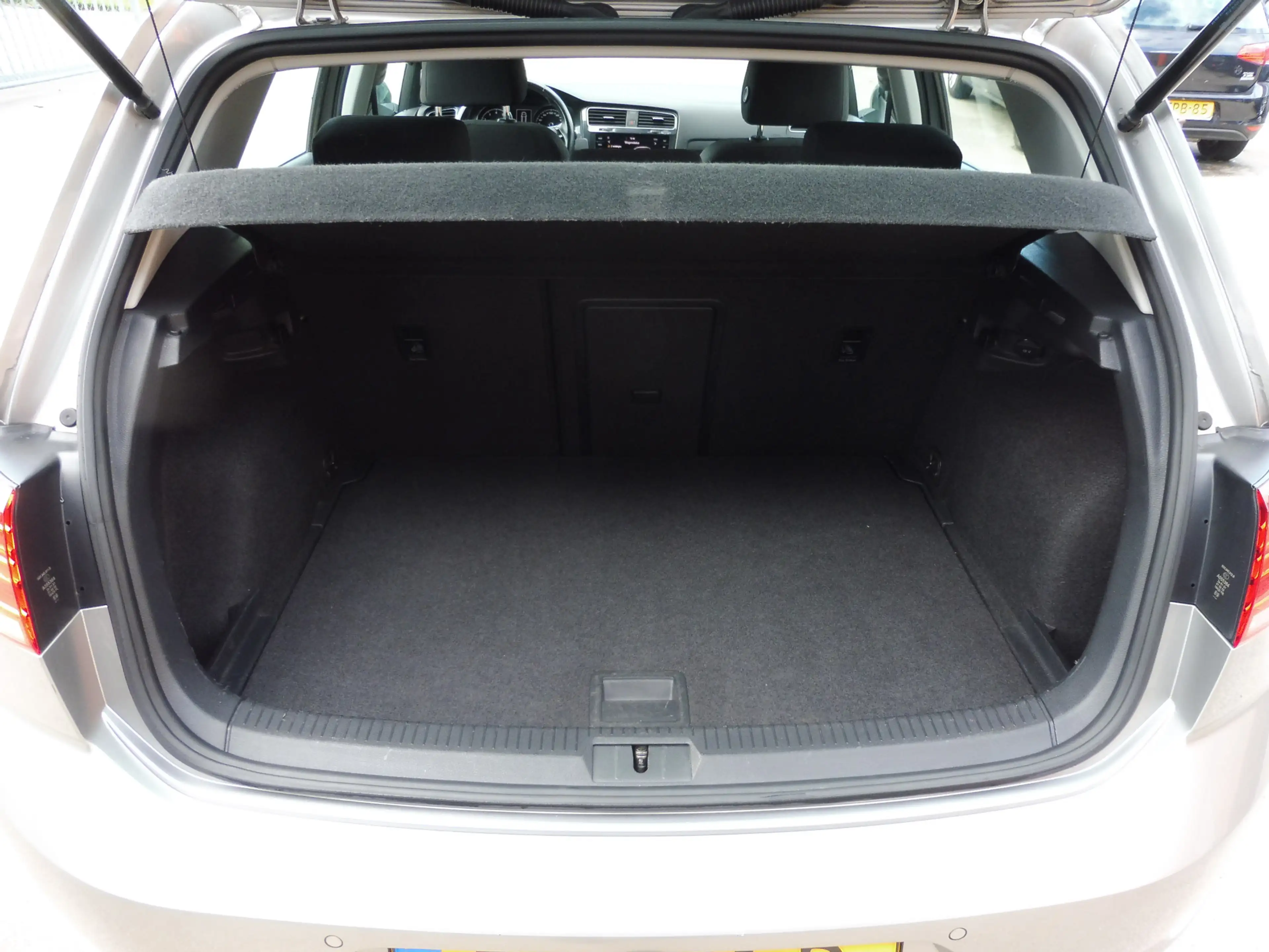 Volkswagen Golf 1.0 TSI Comfortline Trekhaak | Adap cruise | LMV 1 — photo 27