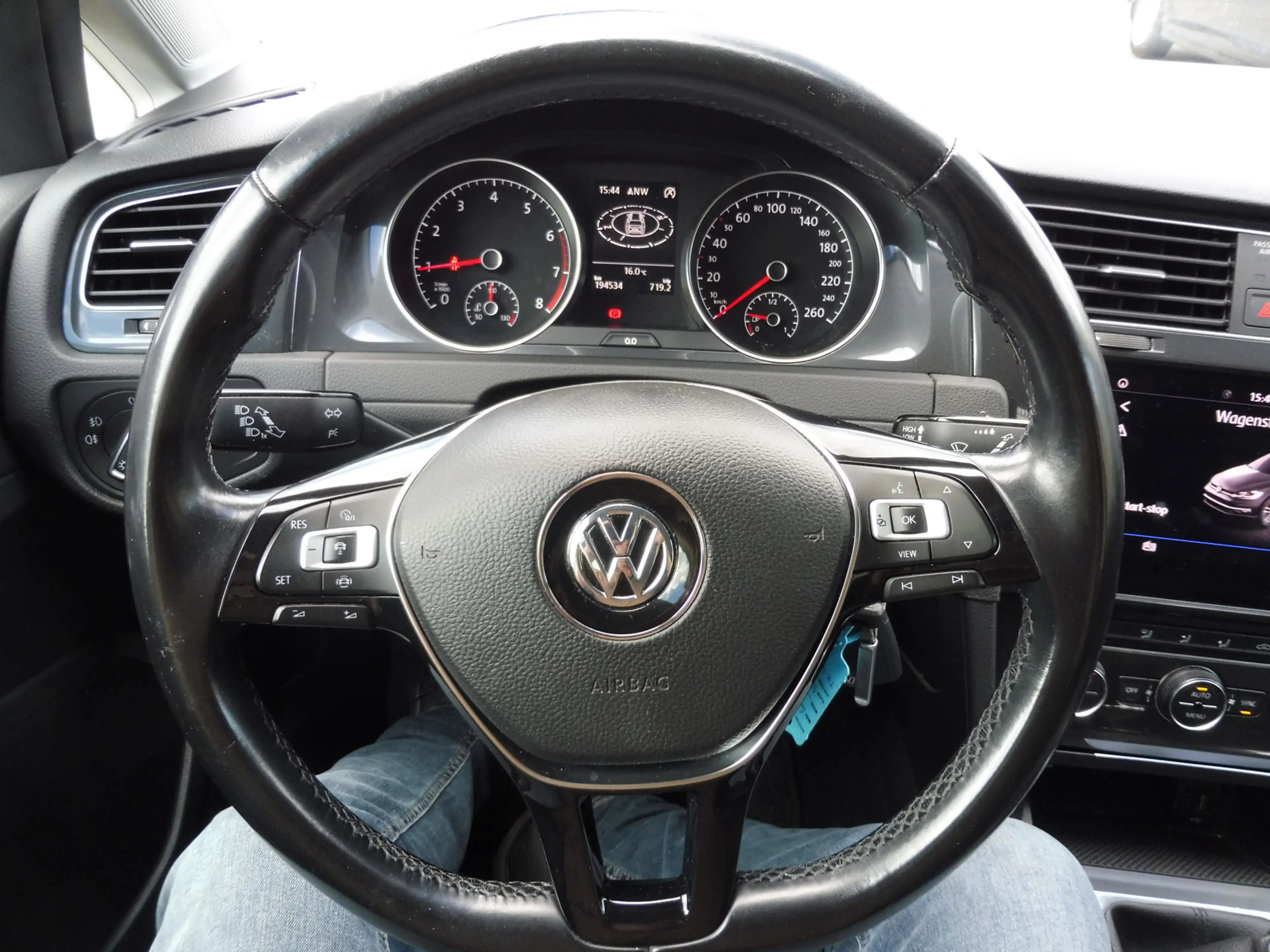 Volkswagen Golf 1.0 TSI Comfortline Trekhaak | Adap cruise | LMV 1 — photo 14