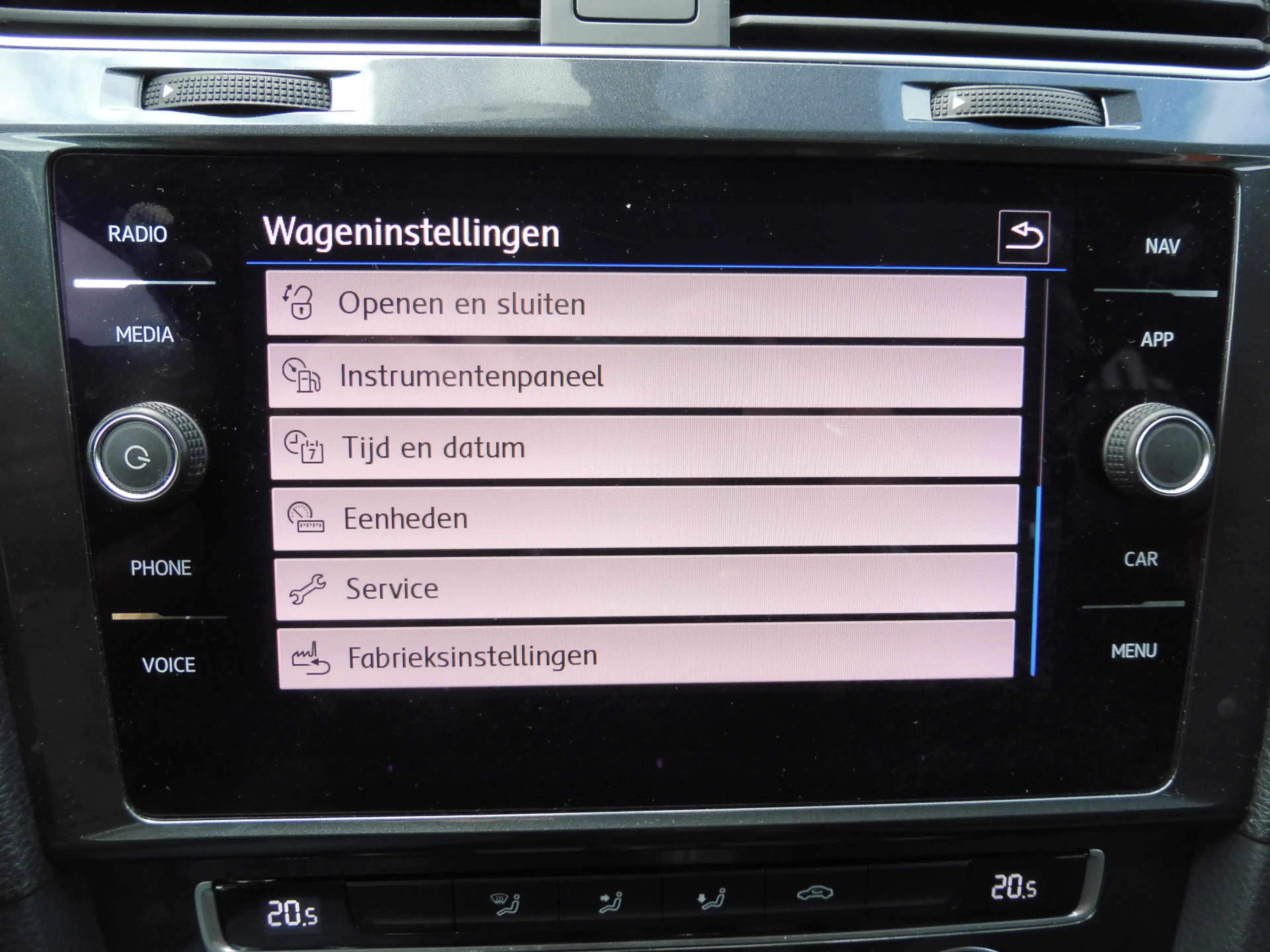 Volkswagen Golf 1.0 TSI Comfortline Trekhaak | Adap cruise | LMV 1 — photo 11
