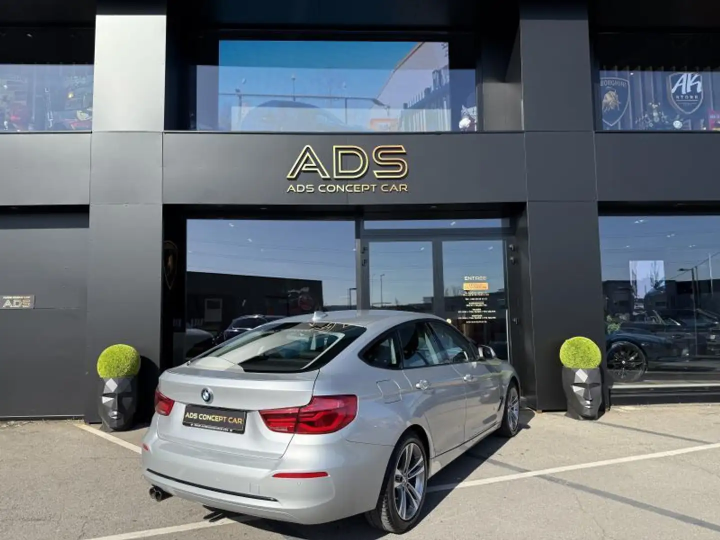 BMW 320 i Gran Turismo Grigio - 2