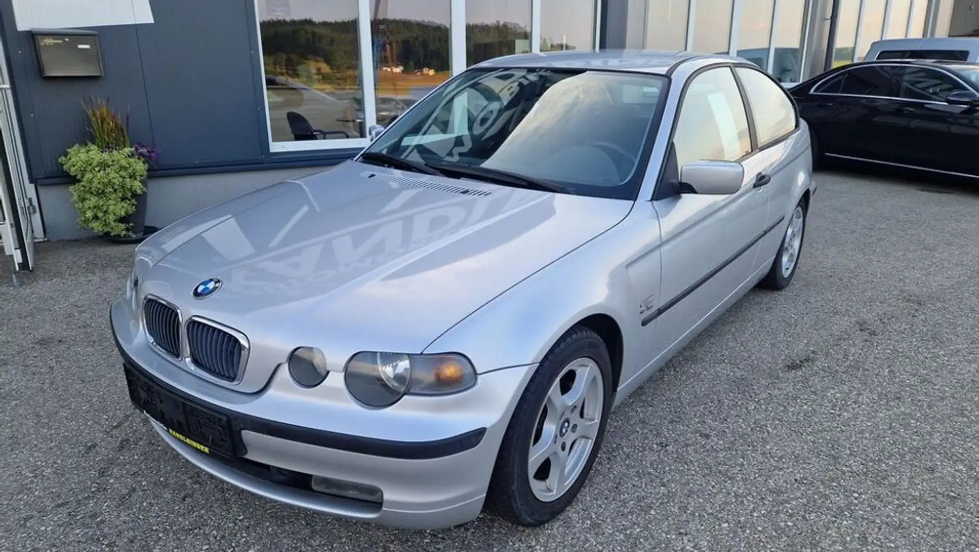 BMW 316 i Compact Silber - 1