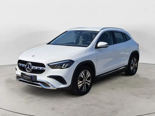 2025 Mercedes-Benz Gla in White for sale
