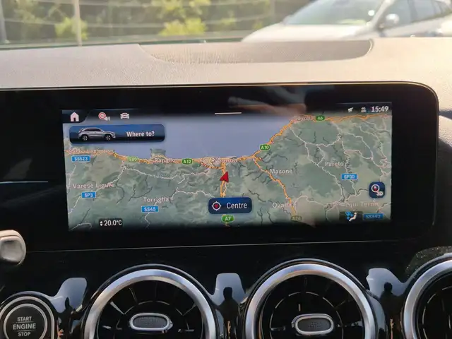 Mercedes-Benz Gla view 11