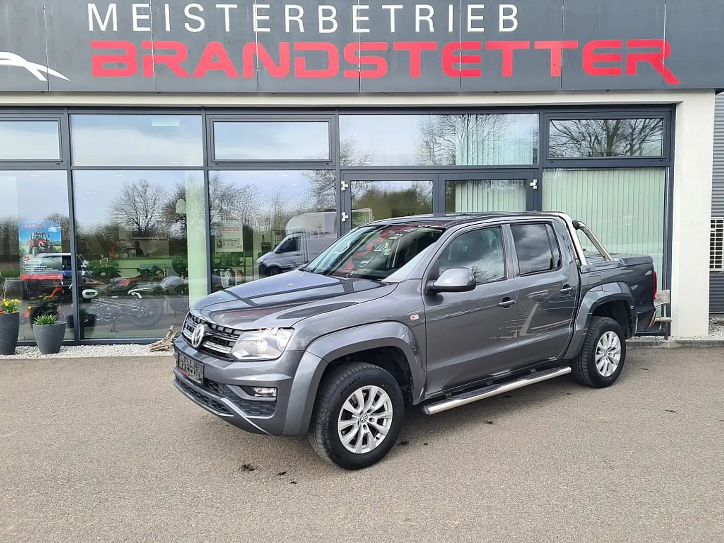 Volkswagen Amarok DoubleCab Comfortline 3,0 TDI 4Motion Aut. Grau - 1