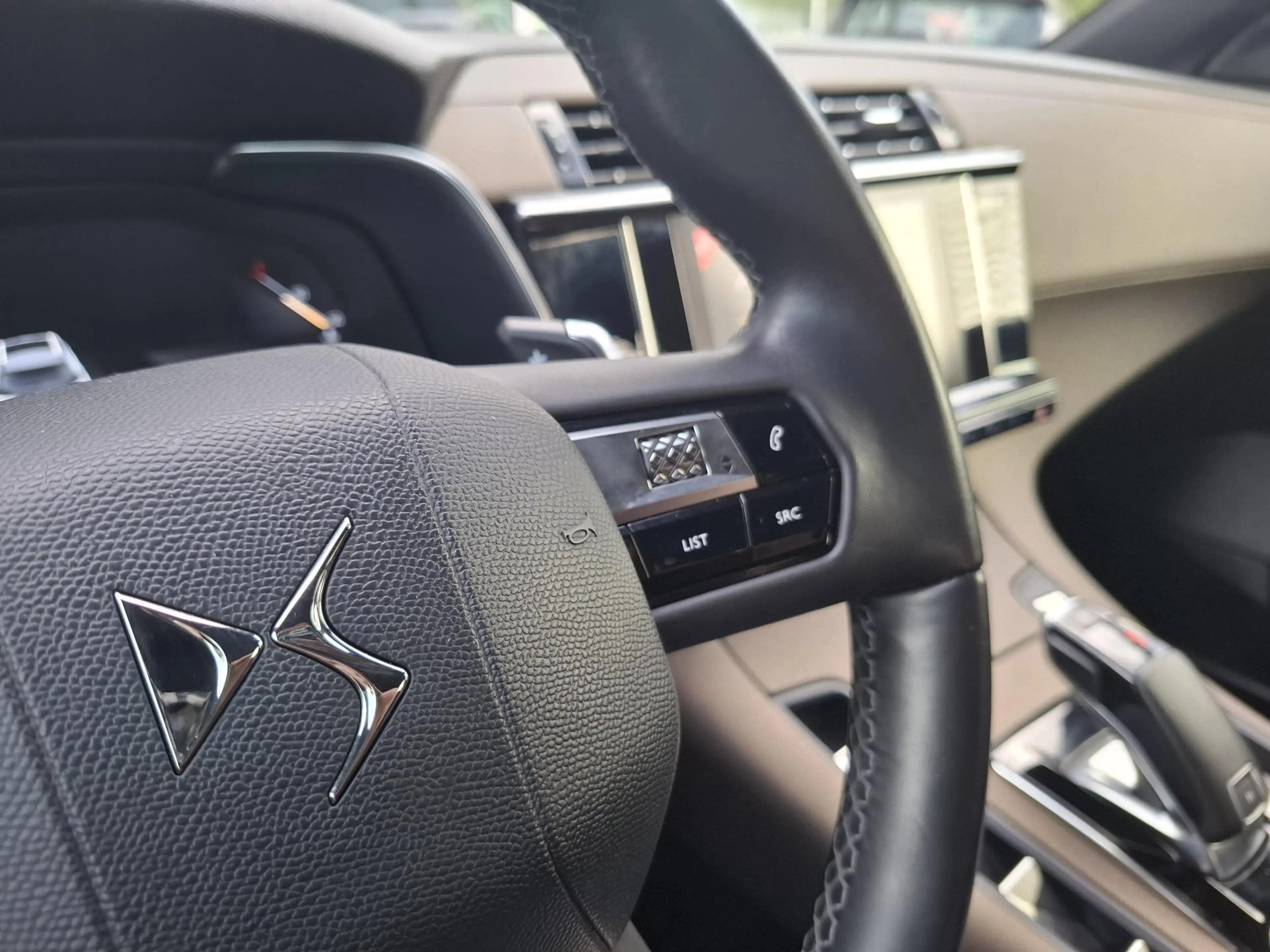 DS Automobiles DS 7 Crossback SUV 130 Bastille EAT8 Automaat — photo 11