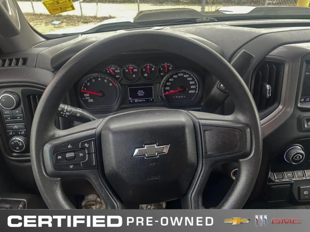 Chevrolet Silverado 1500 снимка Chevrolet Silverado 1500