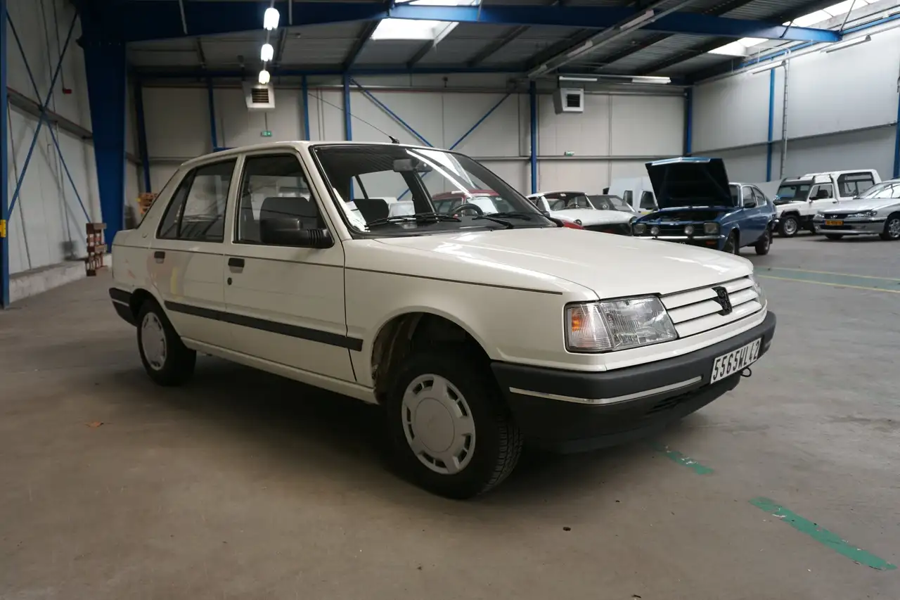 Peugeot 309 Automaat, 32.000 km, originele lak, foto 6