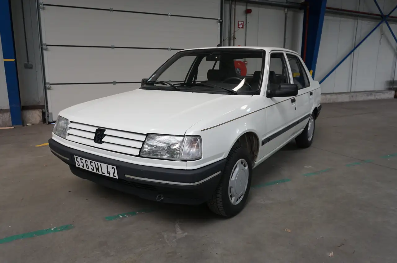 Peugeot 309 Automaat, 32.000 km, originele lak, foto 3