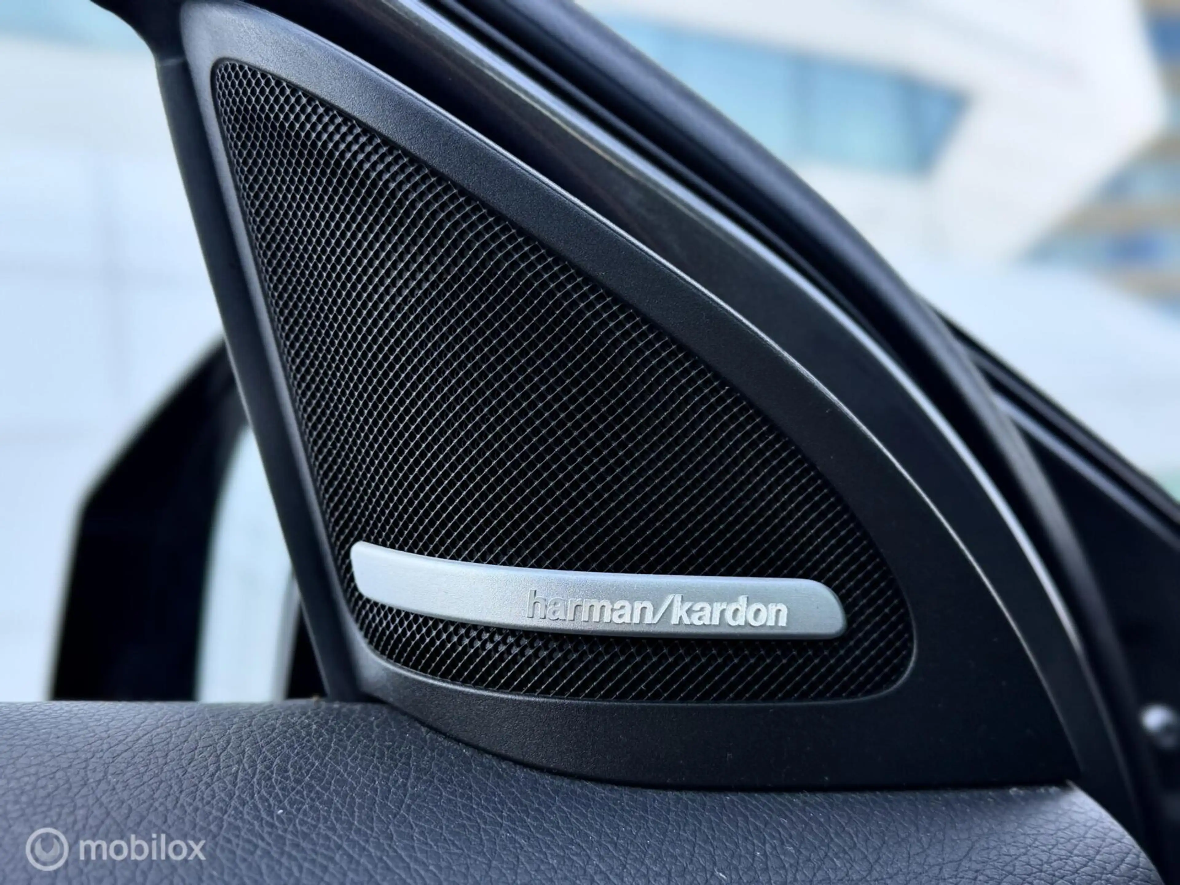 Mercedes-Benz GLA 200 |Pano |Harman & kardon |Blind spot — photo 22