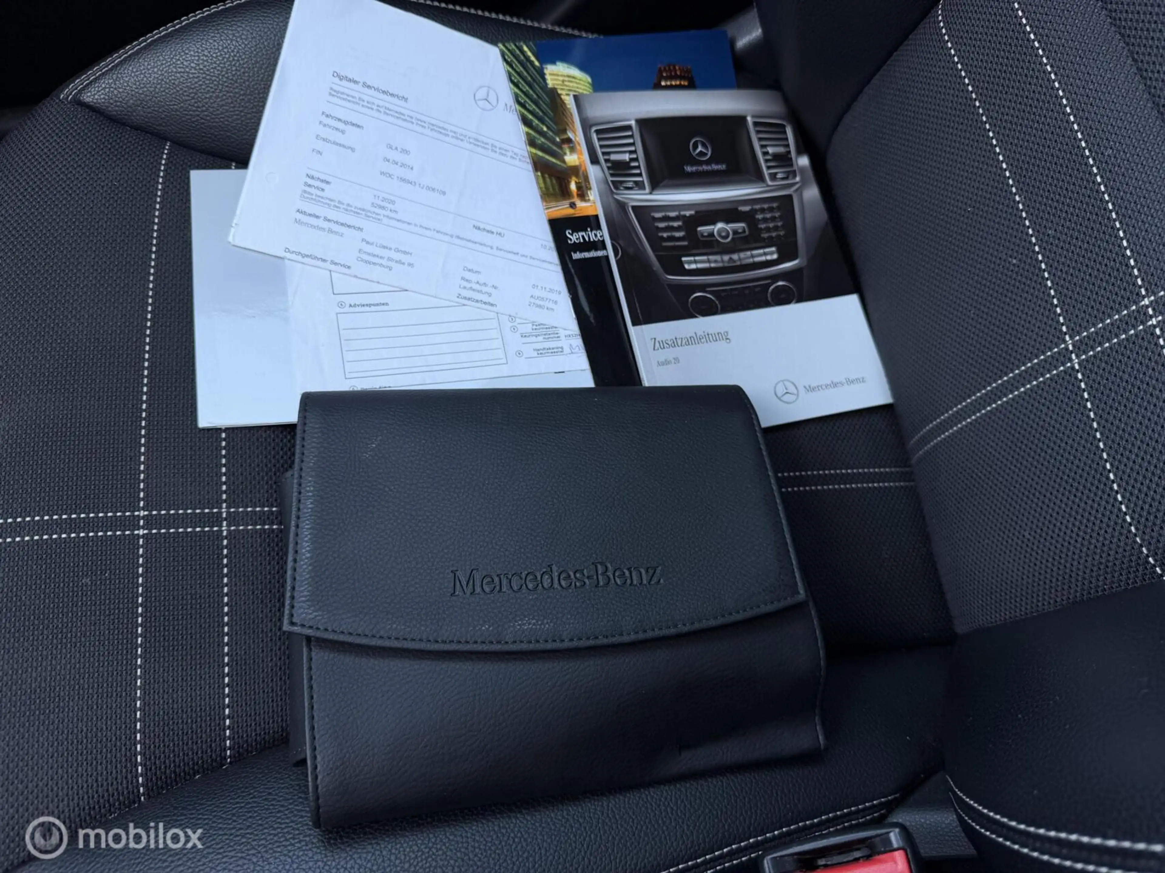 Mercedes-Benz GLA 200 |Pano |Harman & kardon |Blind spot — photo 34