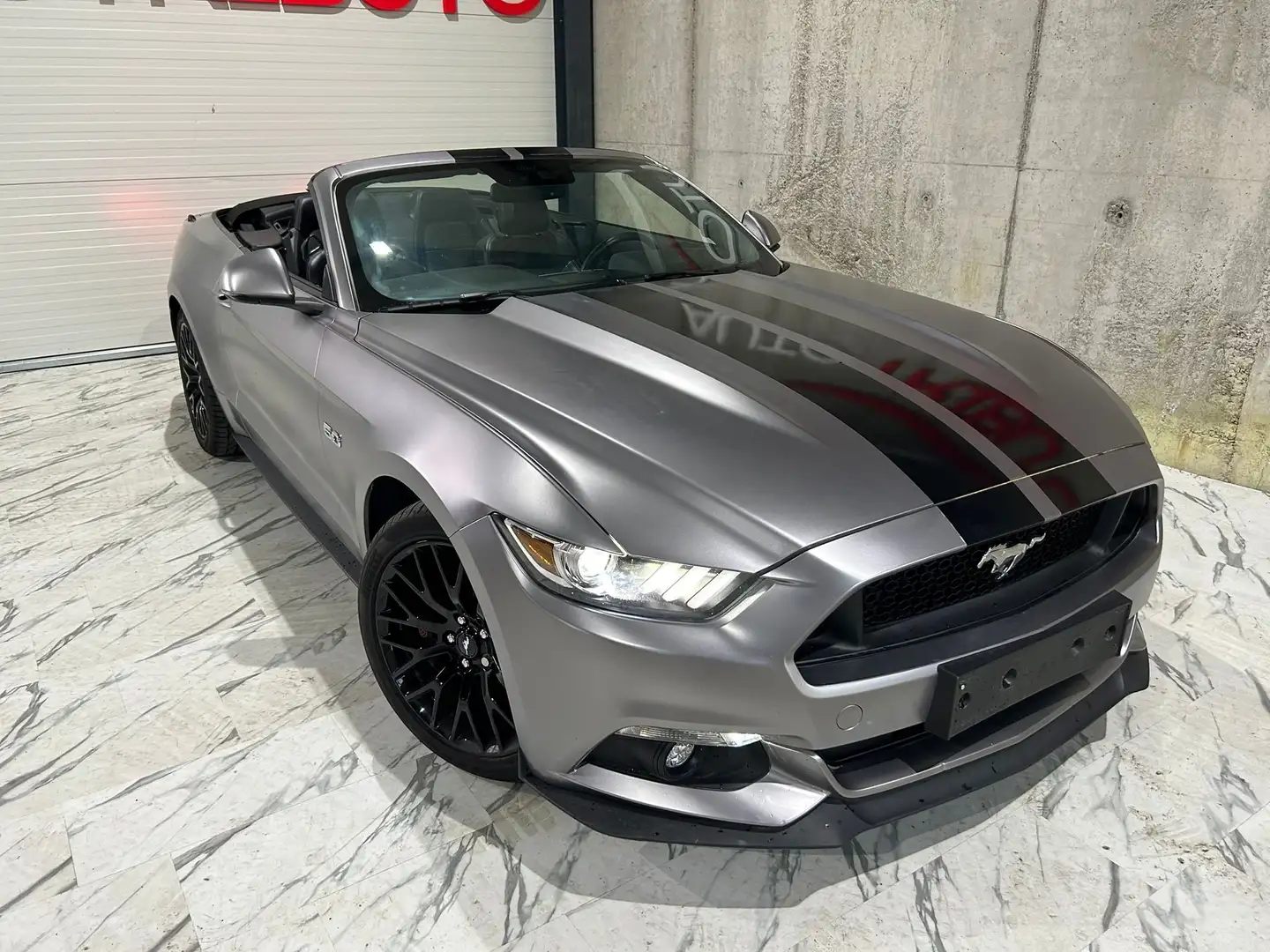 Ford Mustang Cabrio 5.0 Ti-VCT V8 Aut. GT Grey - 2