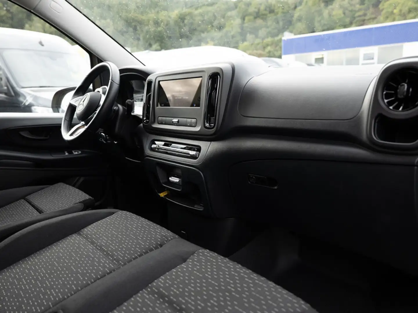 Mercedes-Benz Vito 119 Tourer/PRO/Navi/MBUX/Totw/SHZ/Temp Gold - 2