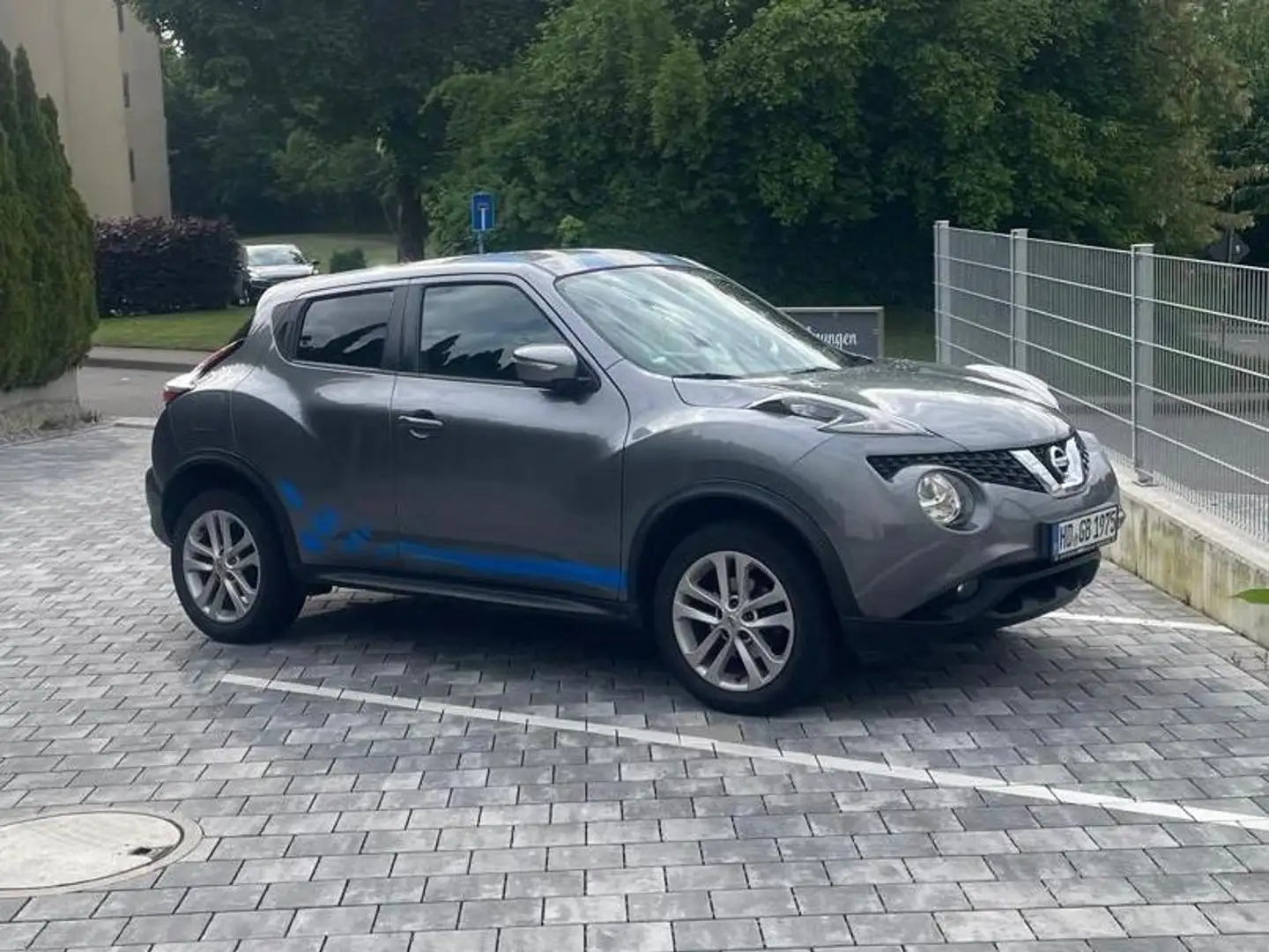 Nissan Juke Juke 1.6 Xtronic Acenta Grau - 2