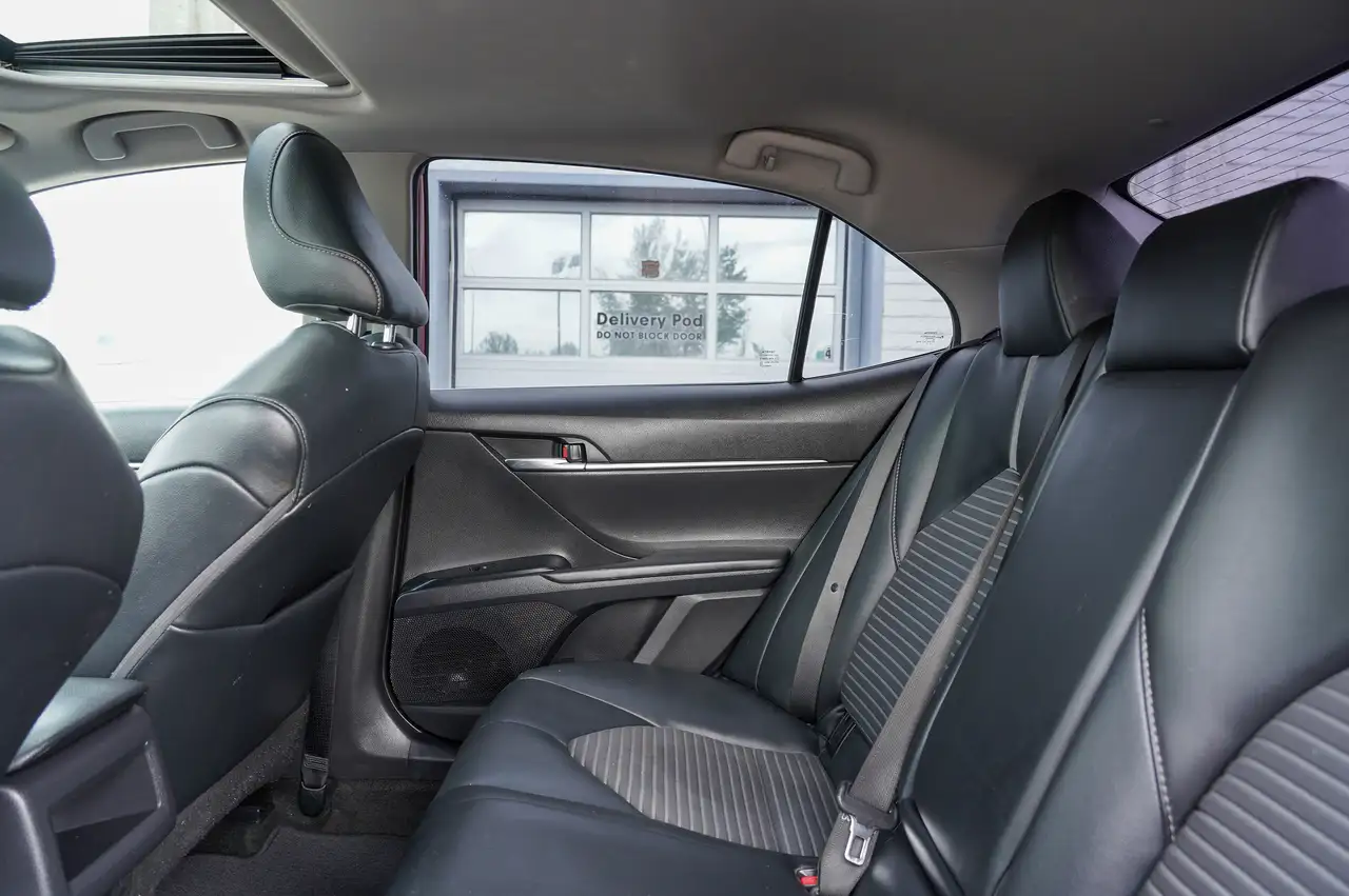 Toyota Camry снимка Toyota Camry