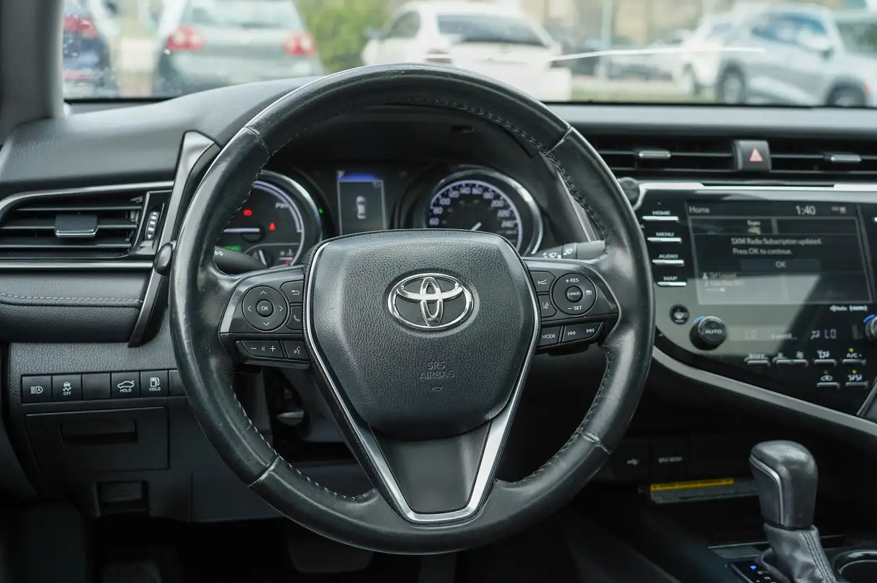 Toyota Camry снимка Toyota Camry