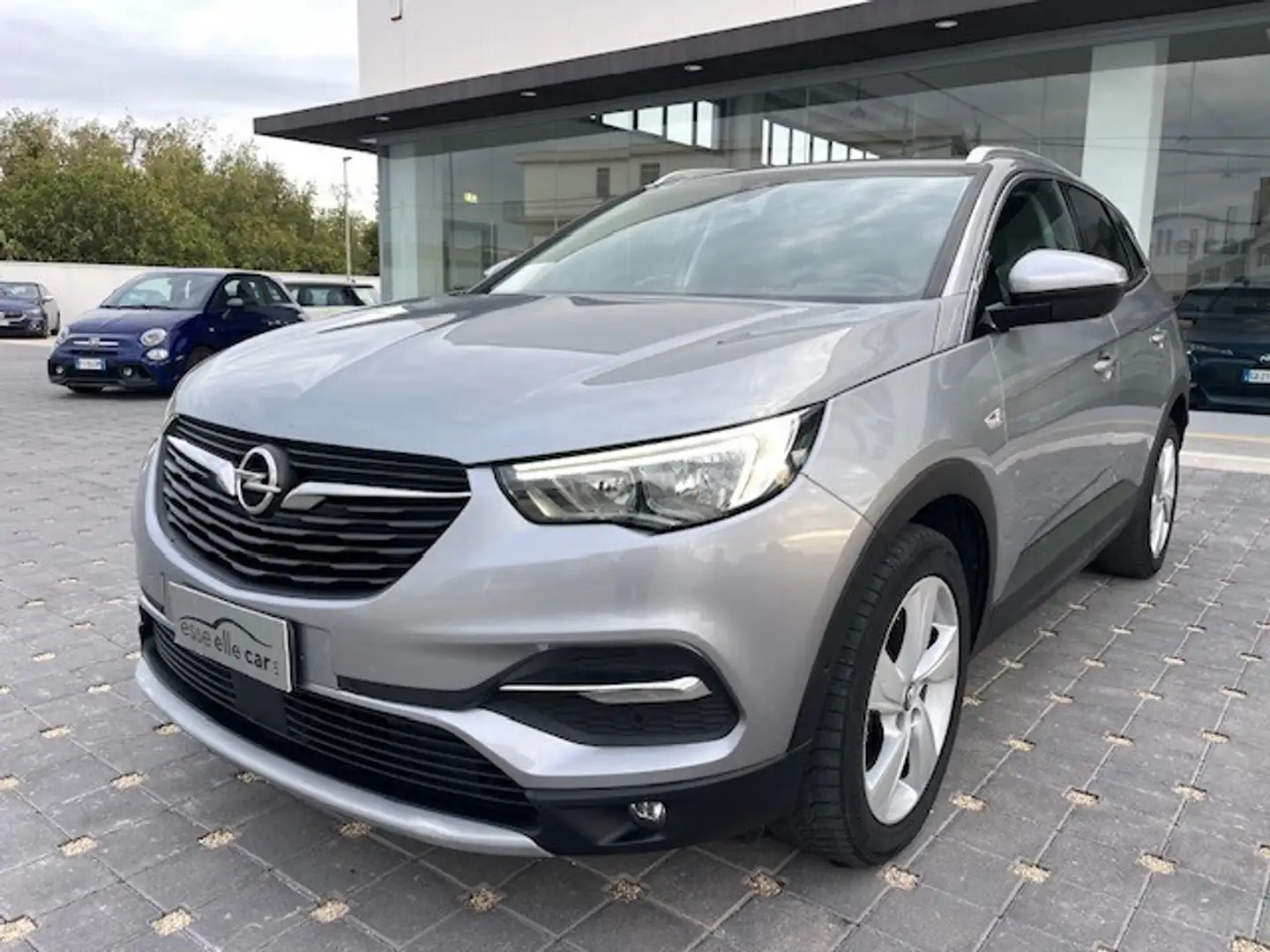 Opel Grandland X 1.5 diesel Ecotec Business 2018 Grigio - 1