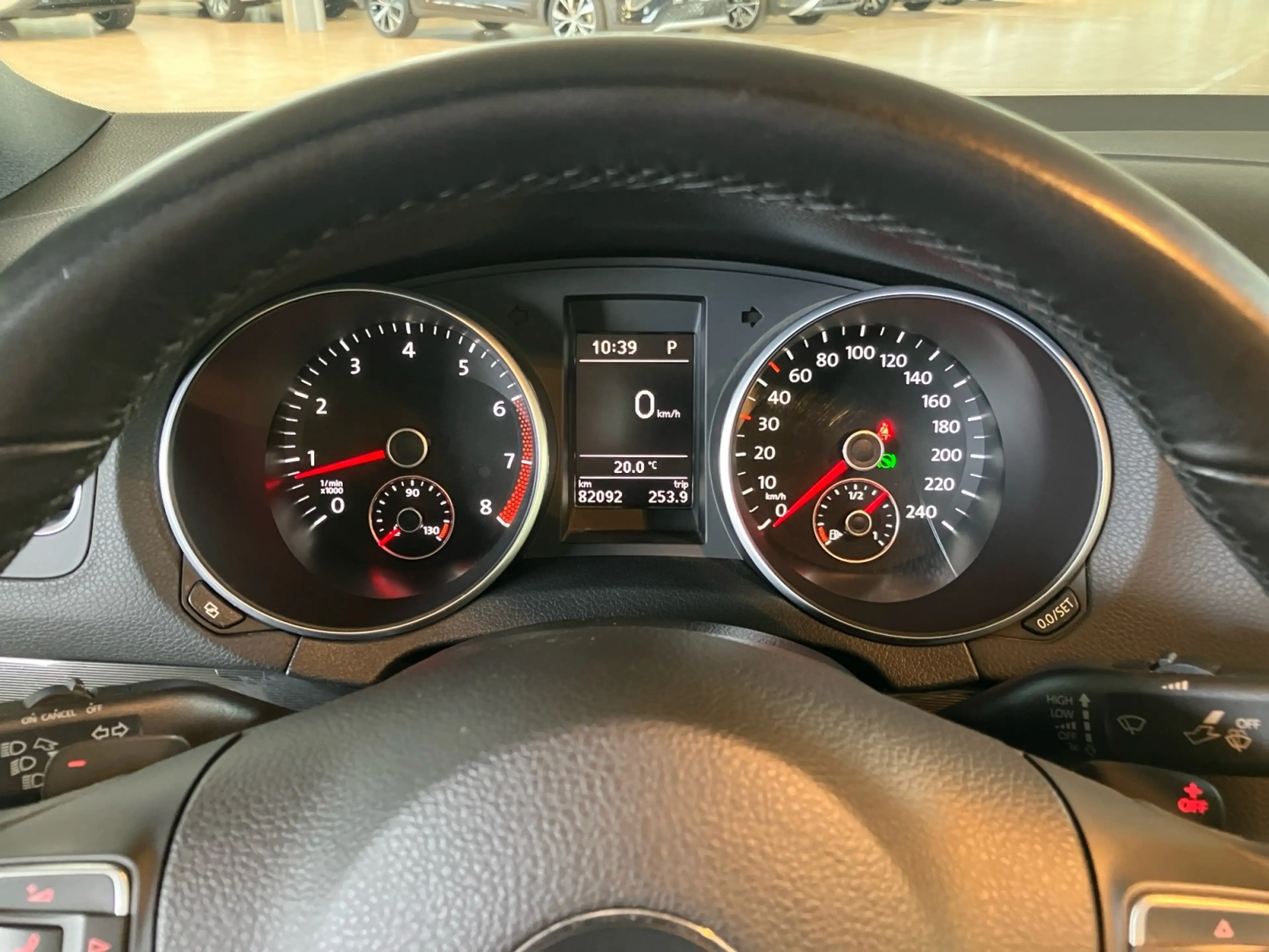 Volkswagen Golf Cabriolet 1.4 TSI DSG Xenon Navi PDC SHZ — photo 13