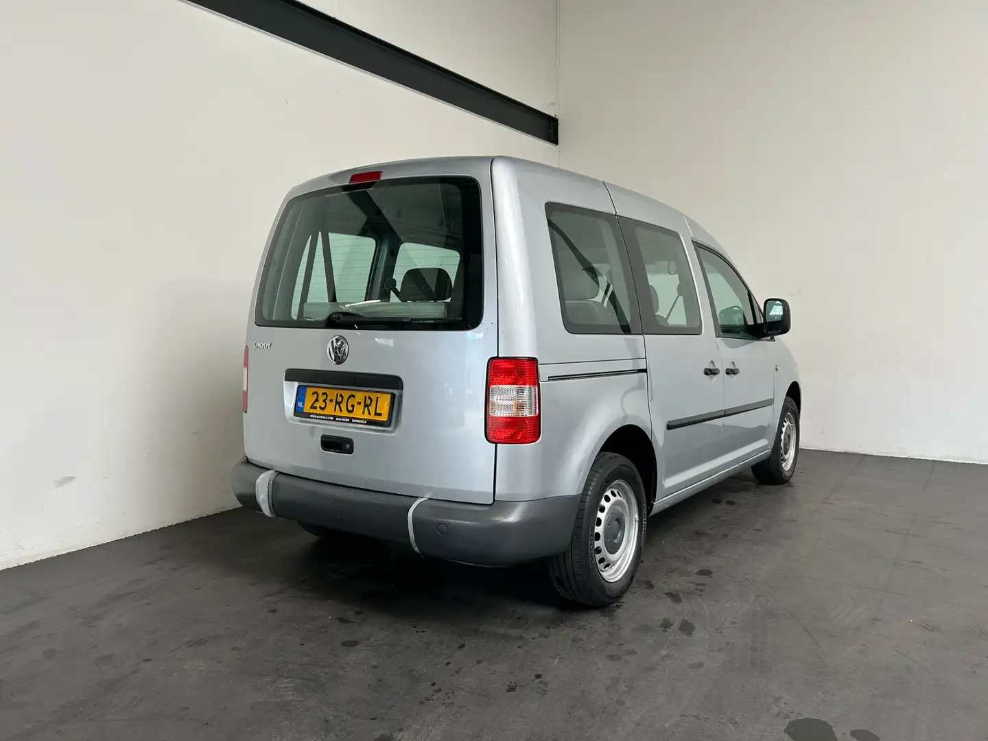 Volkswagen Caddy 2.0 SDI Turijn 5p. Rolstoelauto. APK 03-2026! Grijs - 2