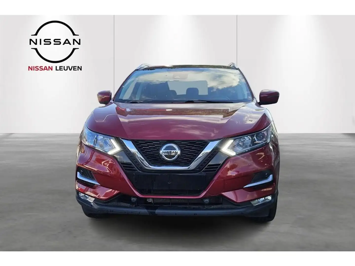 Nissan Qashqai 1.2 Dig-T 115pk N-Connecta + Design Pack Červená - 2