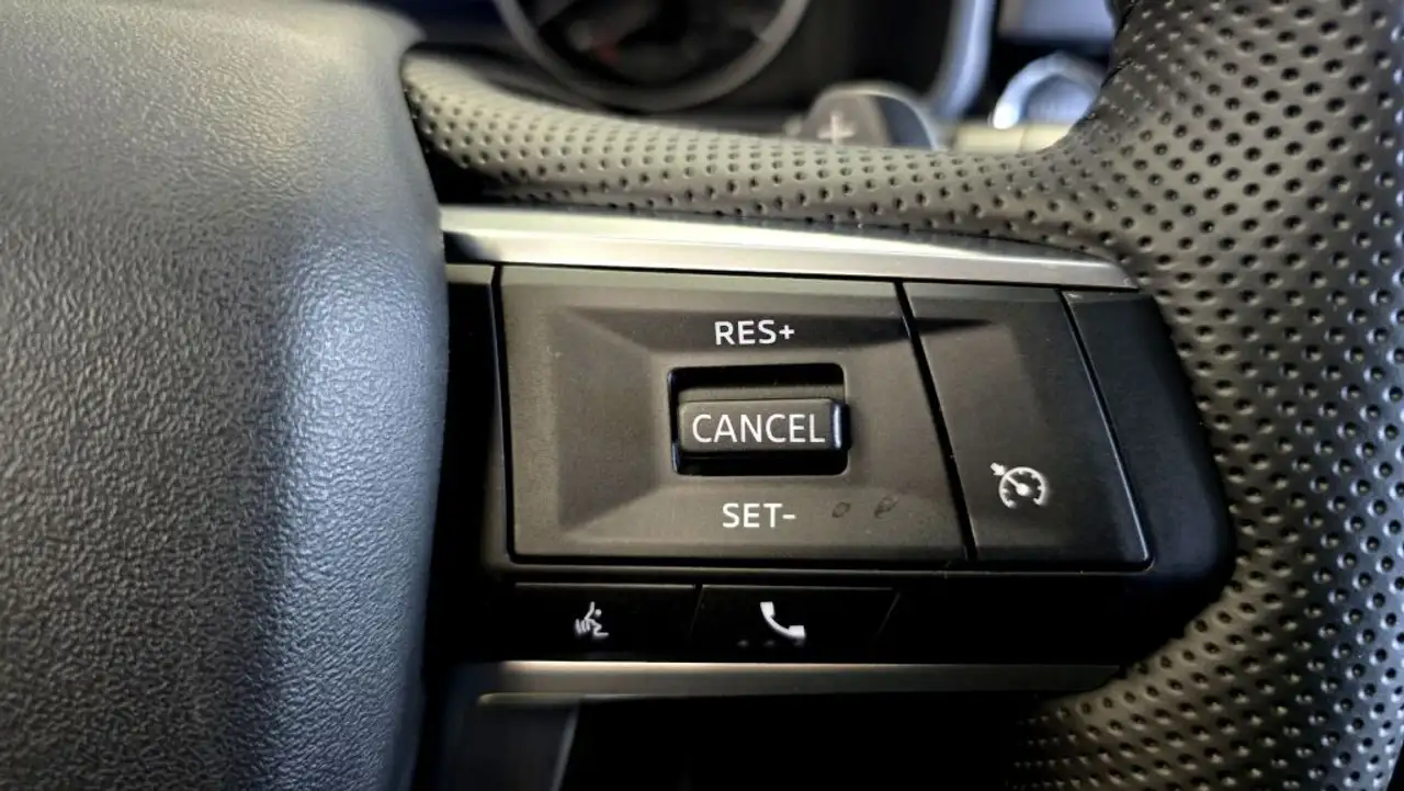 Mitsubishi Outlander снимка Mitsubishi Outlander