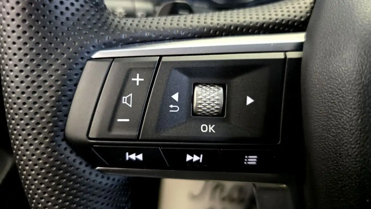 Mitsubishi Outlander снимка Mitsubishi Outlander