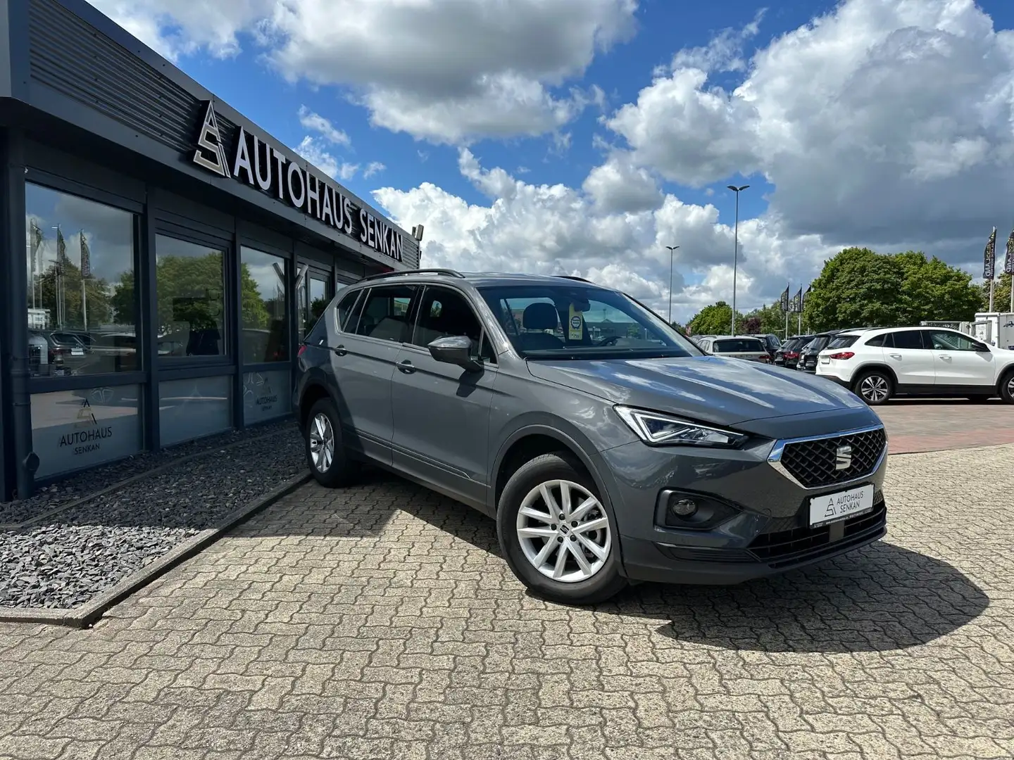 SEAT Tarraco 2.0 TDI DSG Style*NAVI*LED*7-SITZER*ACC* Grau - 1