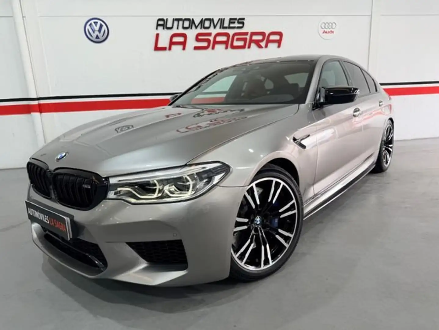 BMW M5 Gris - 1