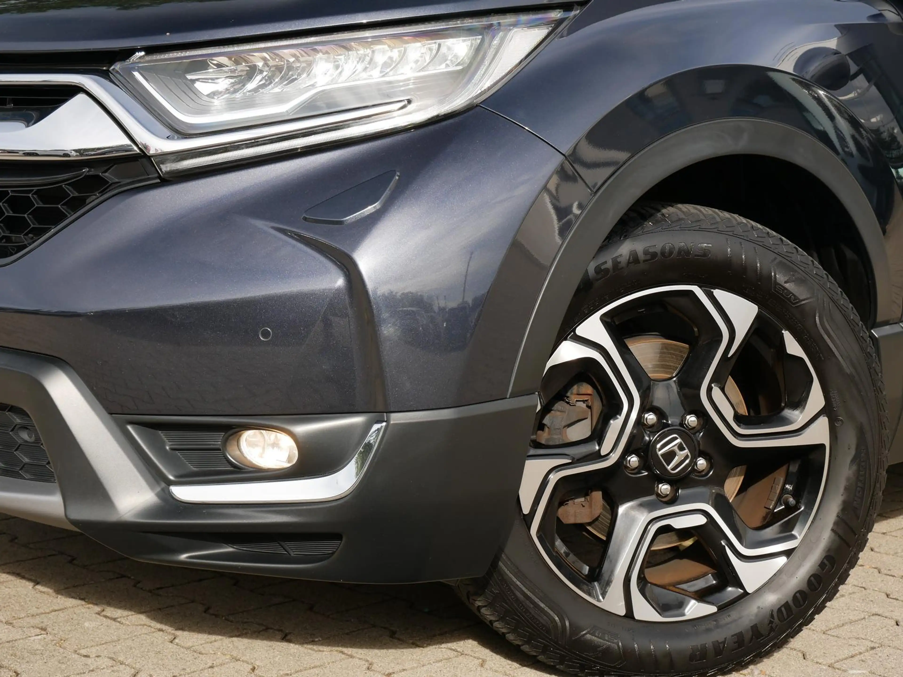 Honda CR-V 1.5 T 2WD Elegance NAVI+LED+KAMERA+SITZHEIZ — photo 3