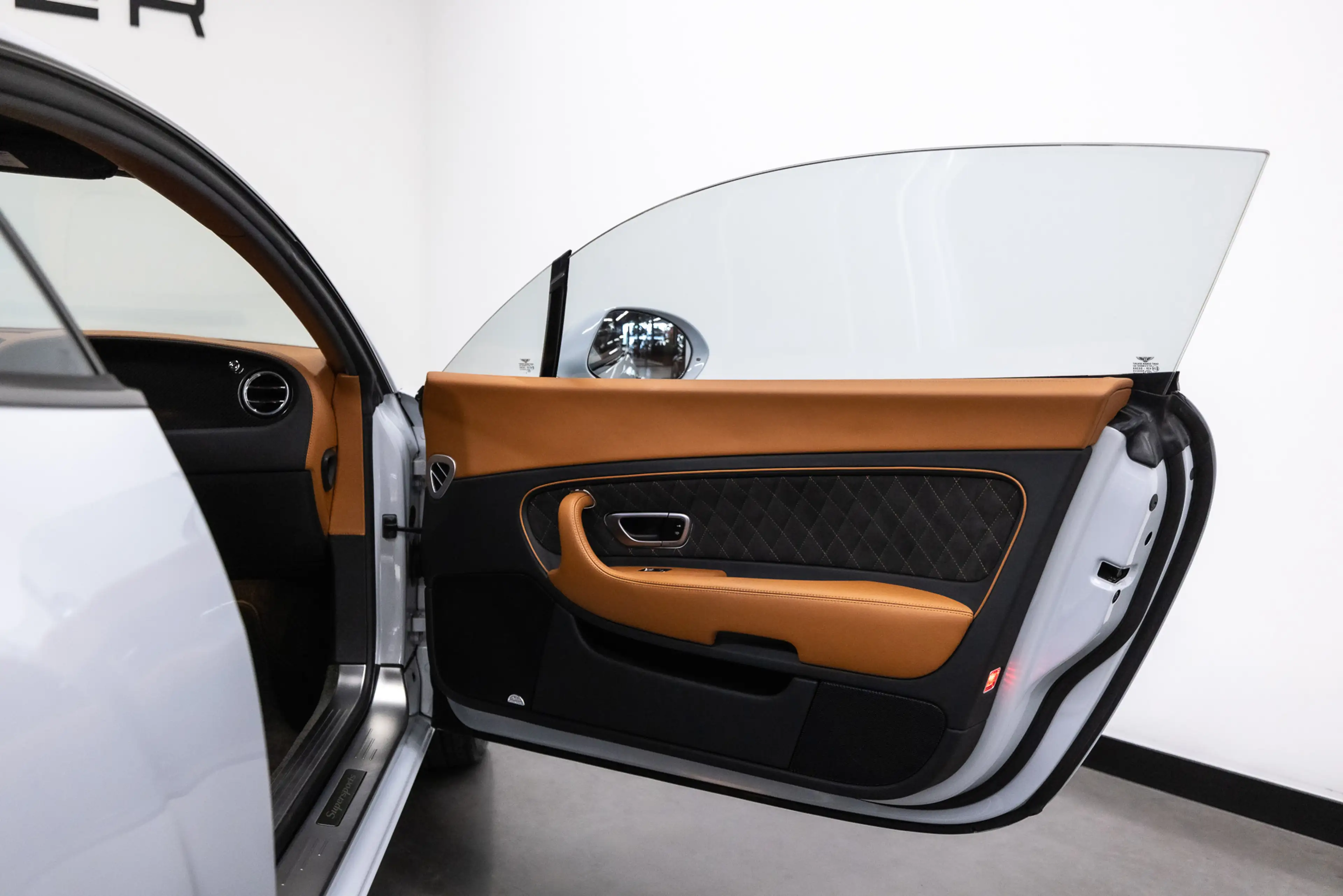 Bentley Continental GT 6.0 W12 Supersports Btw auto, Fiscale waarde € 22. — photo 33