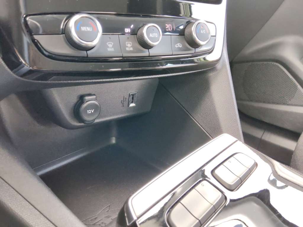 Opel Mokka E
