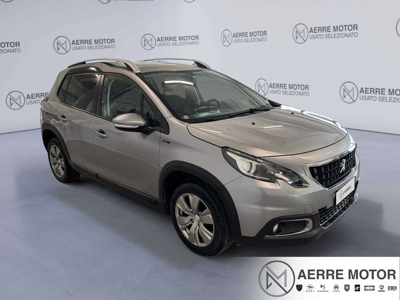 Peugeot 2008 1.5 BlueHDi 100 CV Signature