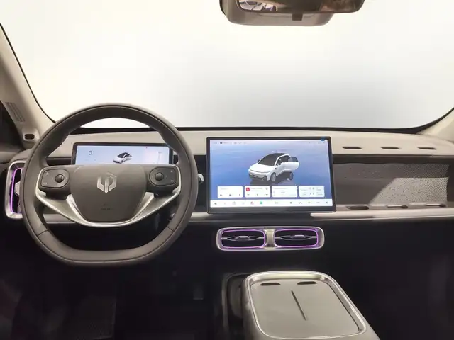 Leapmotor B10 view 13