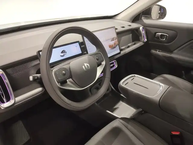Leapmotor B10 view 9