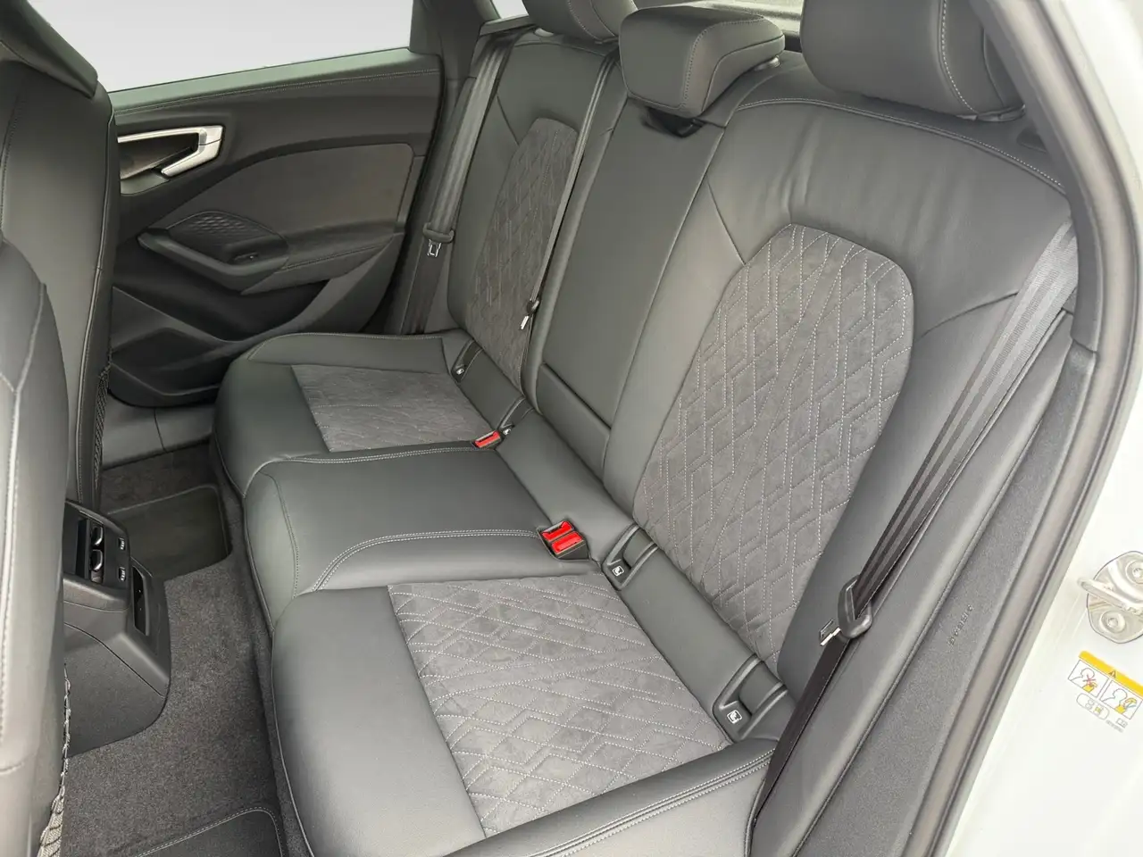 Audi A5 Limousine 2.0 TDI quattro S-tronic B&O Tech-PLUS 9