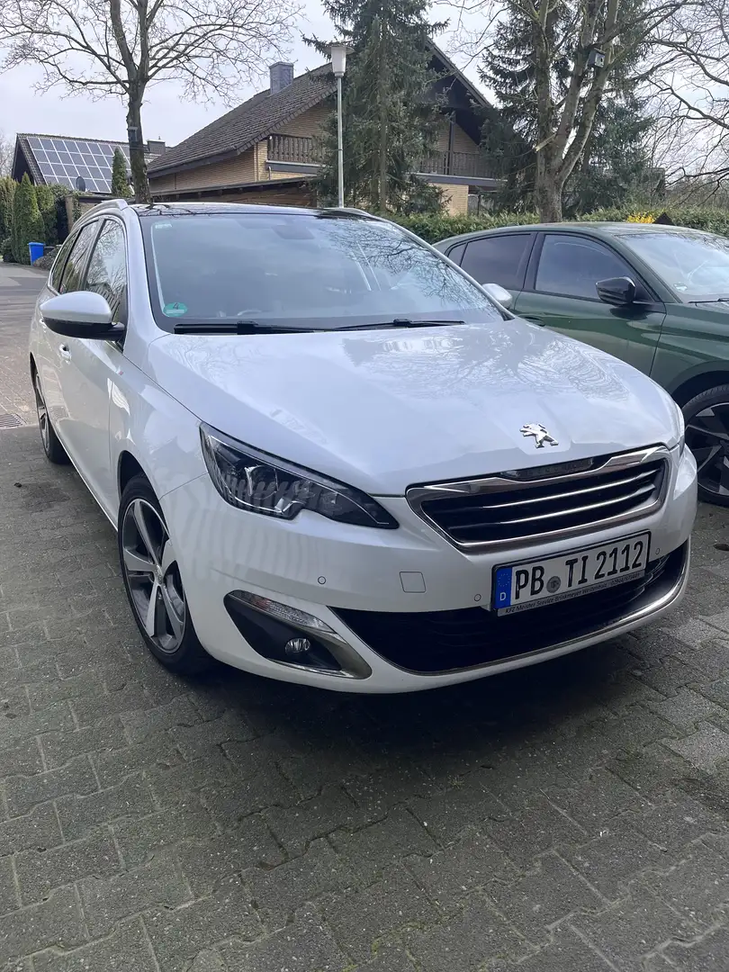 Peugeot 308 SW BlueHDi 120 Stop & Start Allure Weiß - 2